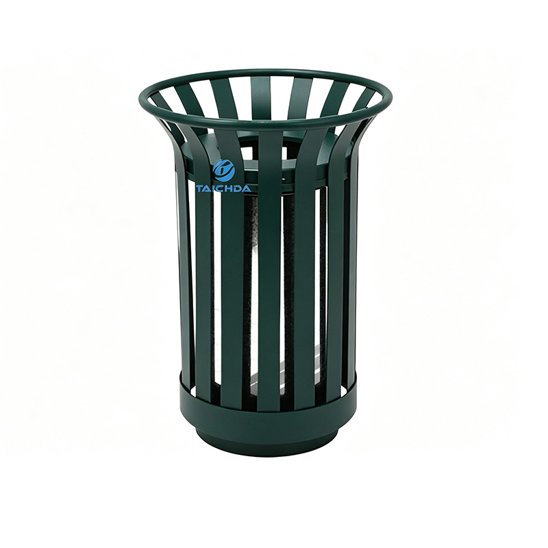 Outdoor rust proof trash can